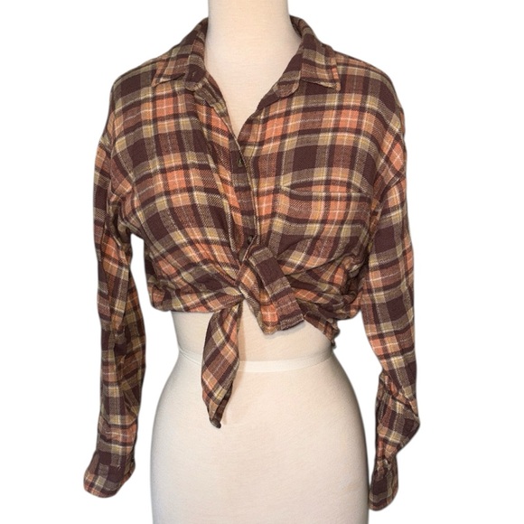 American Eagle Outfitters Tops - AMERICAN EAGLE Brown Plaid Tie-Front Women's button down Shirt size small